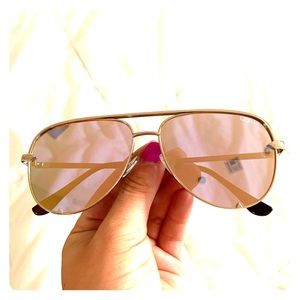 QUAY SUNGLASSES